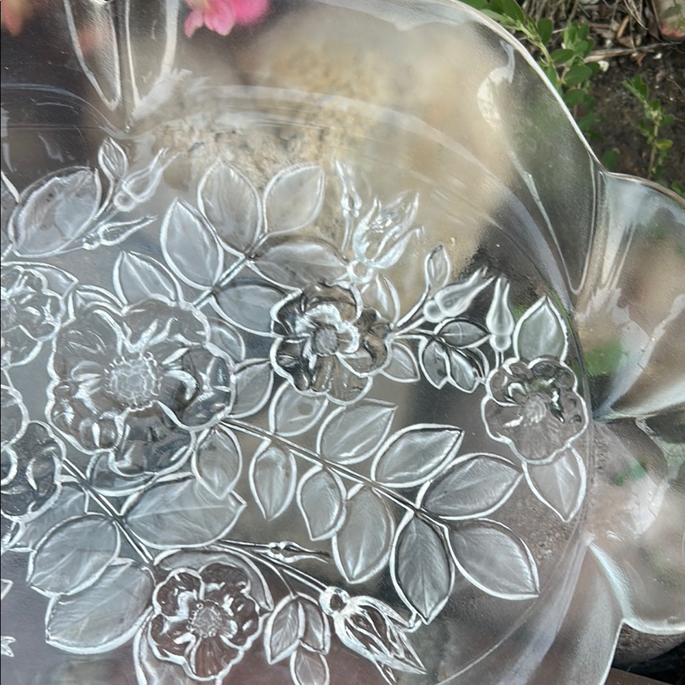 Beautiful Glass Tray - Picture 4 of 7